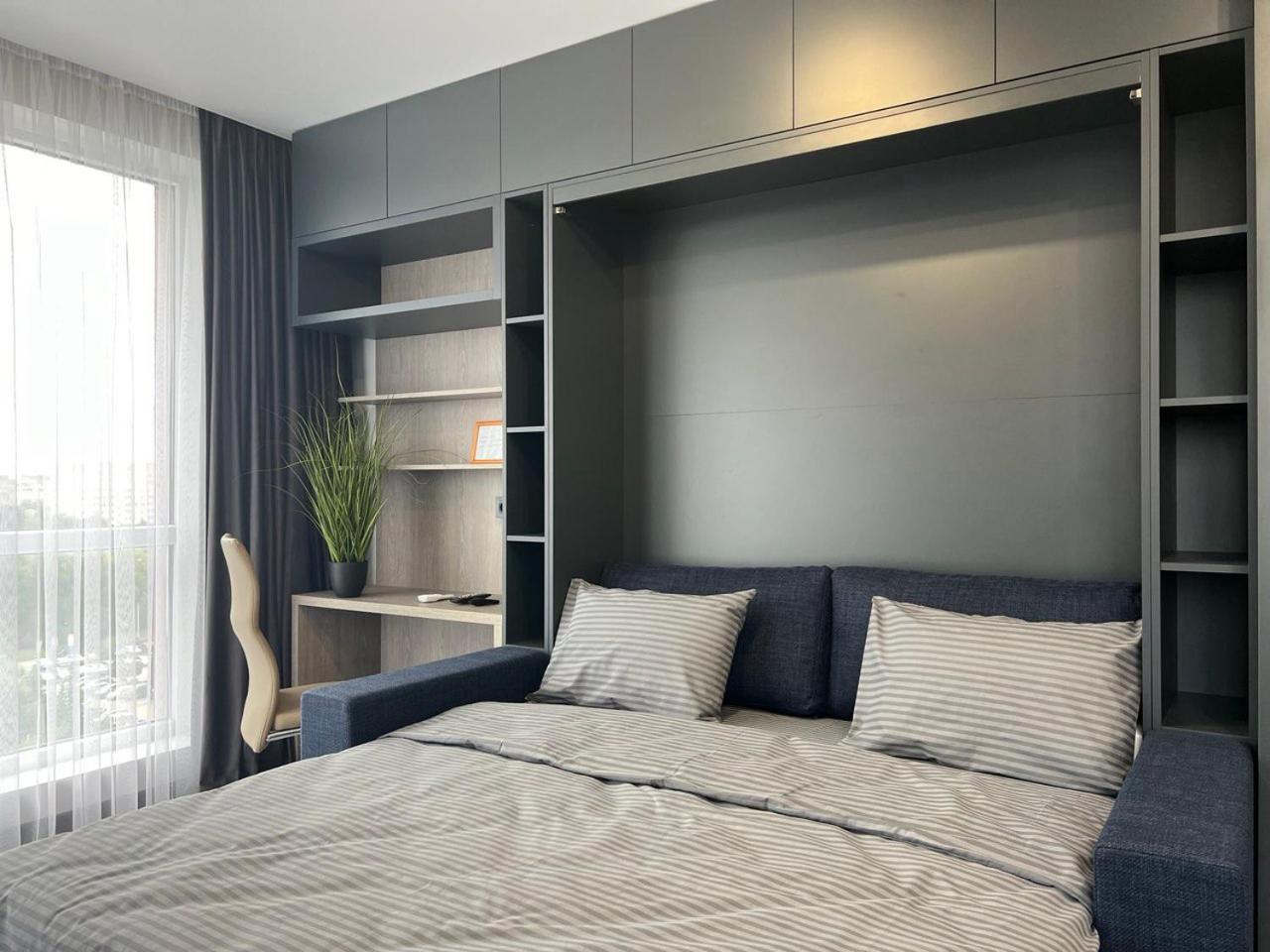 Apartments Vip Avalon リヴィウ エクステリア 写真