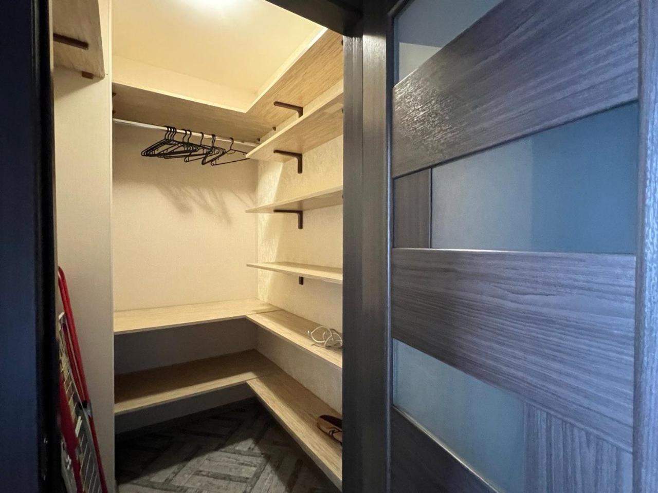 Apartments Vip Avalon リヴィウ エクステリア 写真