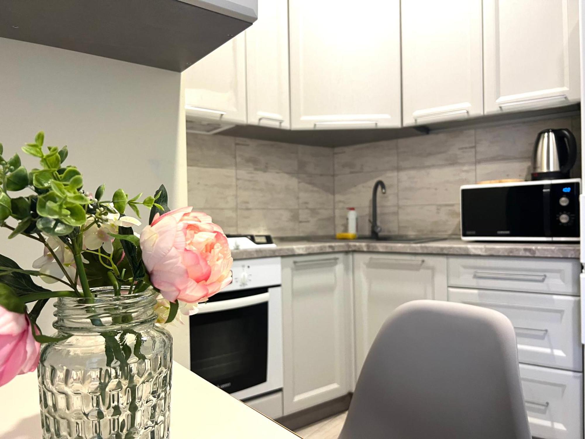 Apartments Vip Avalon リヴィウ エクステリア 写真