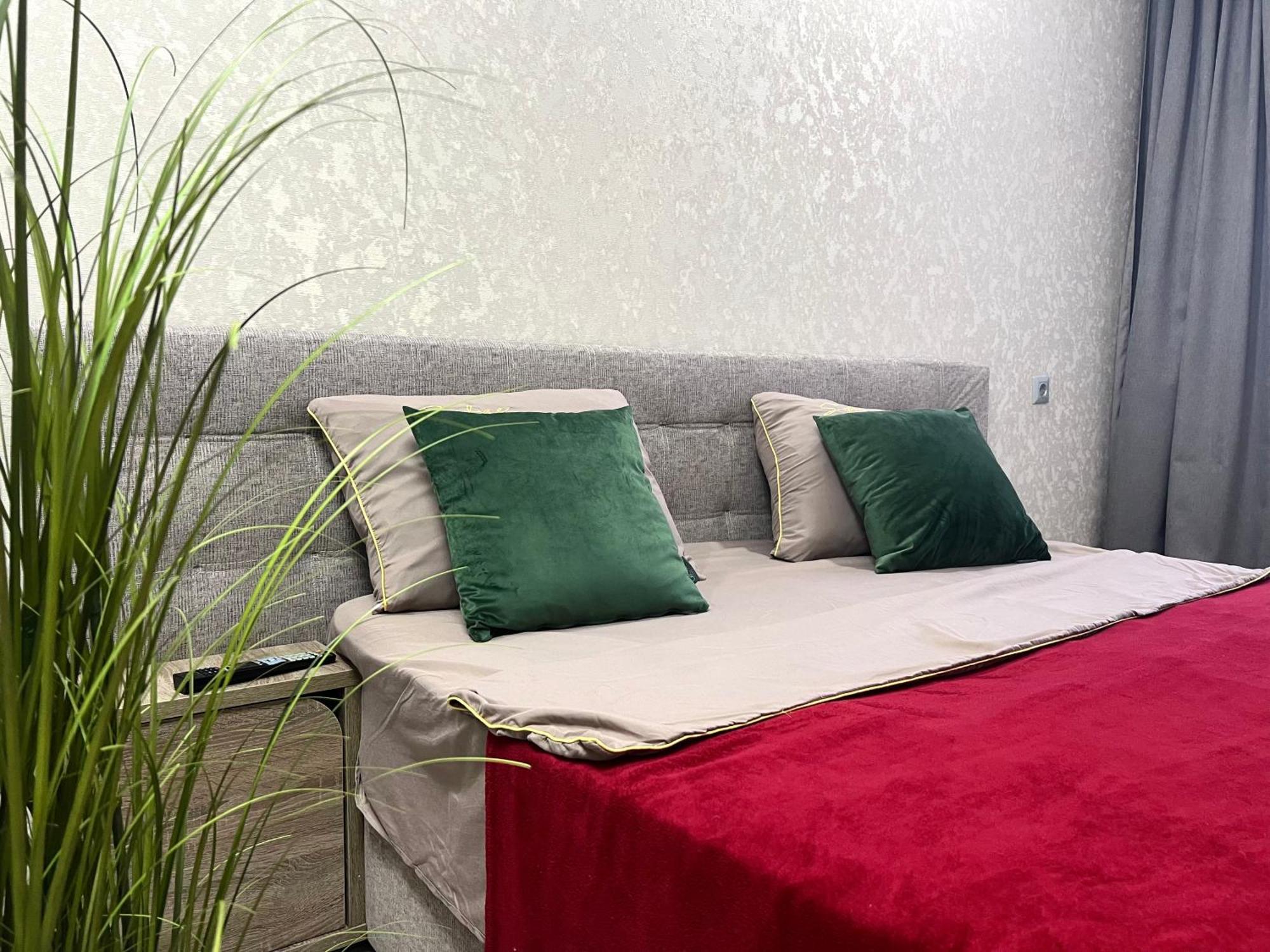 Apartments Vip Avalon リヴィウ エクステリア 写真