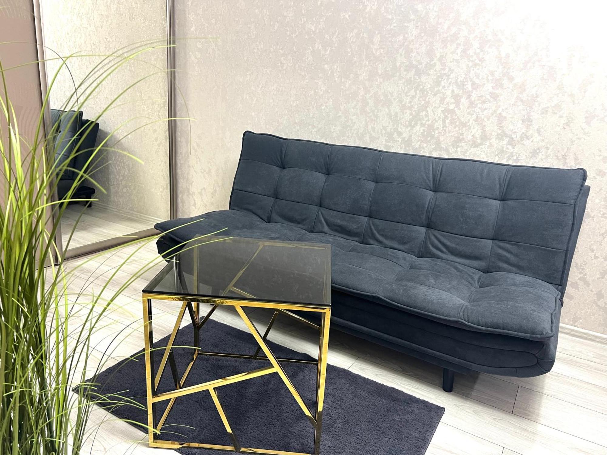 Apartments Vip Avalon リヴィウ エクステリア 写真